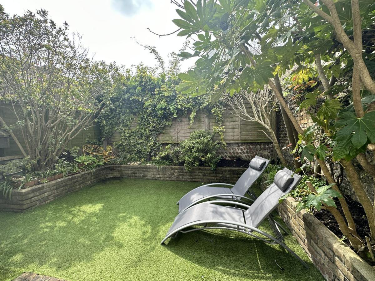 Amazing Apartment, Private Garden, Off Street Parking Okręg wyborczy Hove Zewnętrze zdjęcie